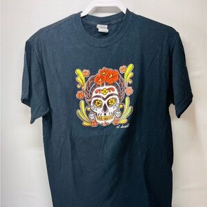 Gildan Black‎ Tee with Vibrant Skull Graphic